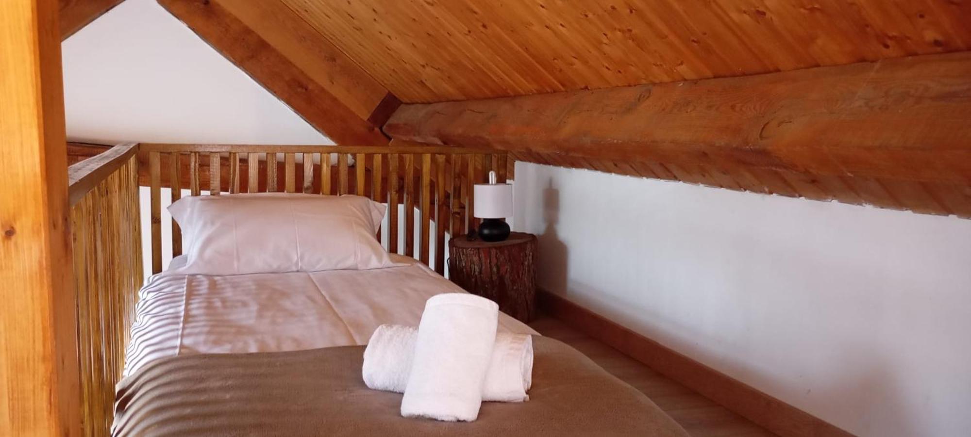 Precioso Atico Acogedor En Canfranc Luaran gambar