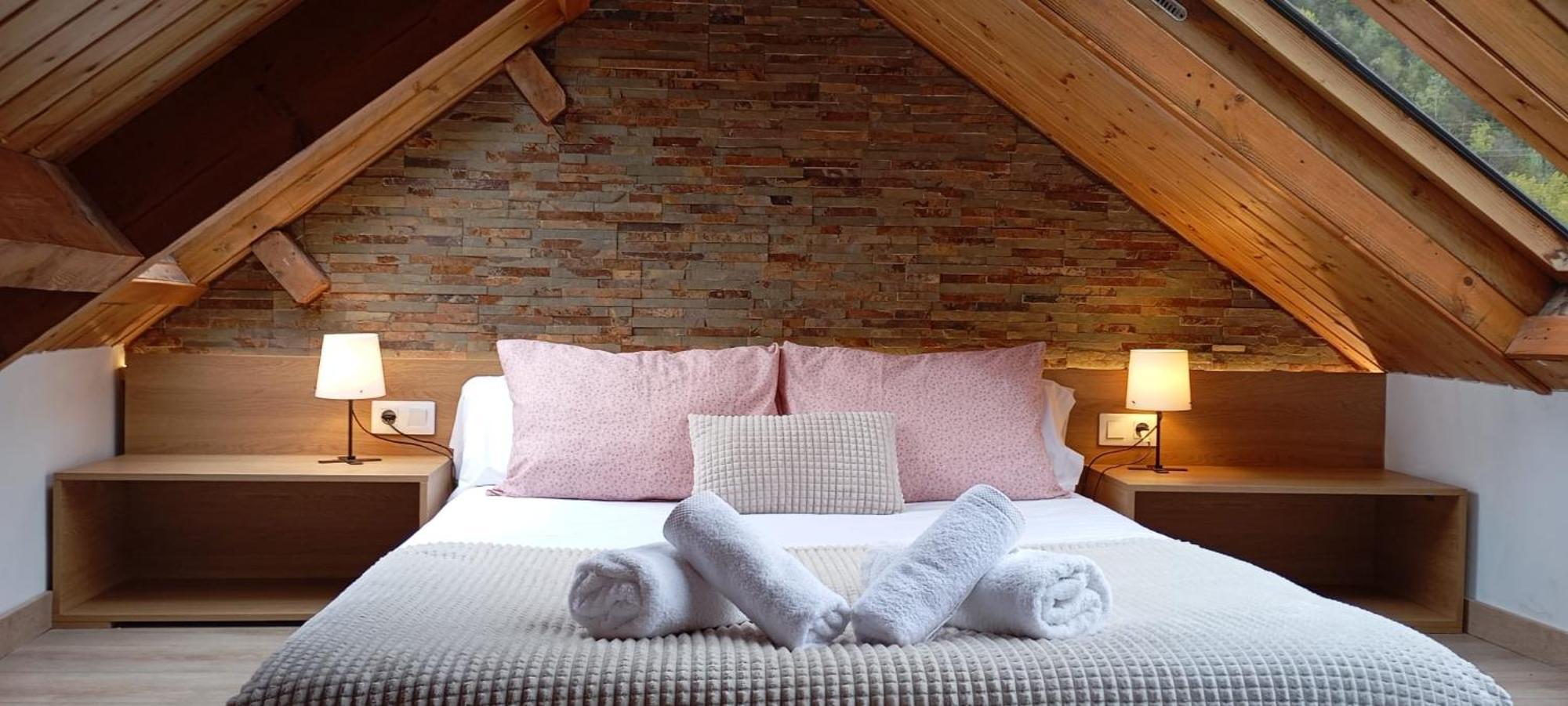 Precioso Atico Acogedor En Canfranc Luaran gambar